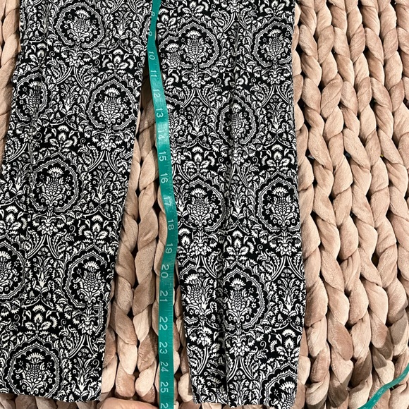 J crew Winnie pant. Worn a few times - Picture 3 of 5